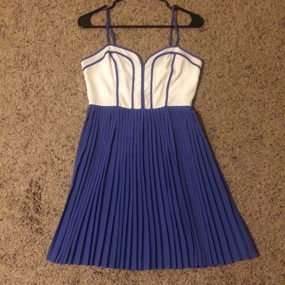 Coincidence & Chance accordion pleated dress